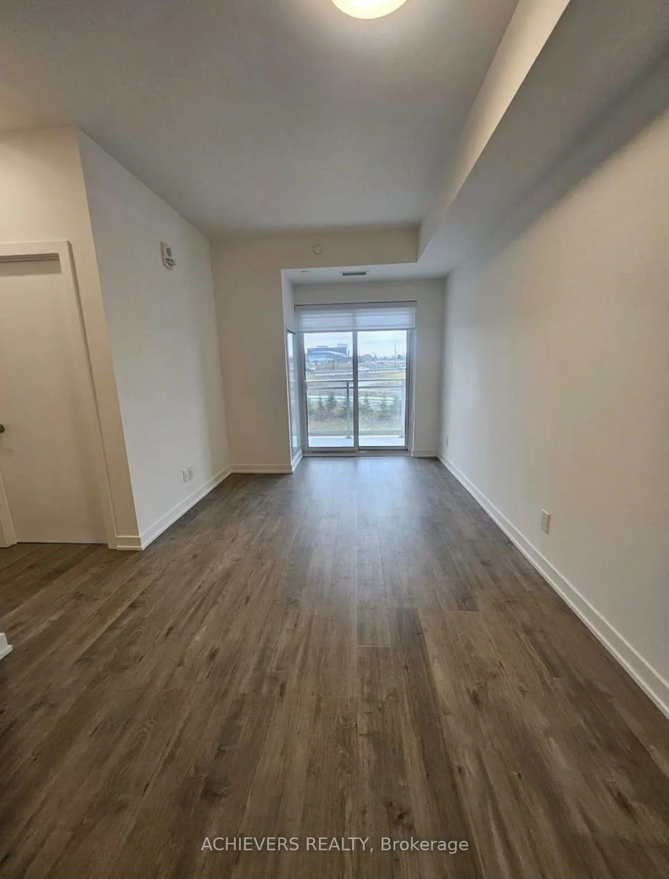 56, LAKESIDE TERRACE, Little Lake, Barrie