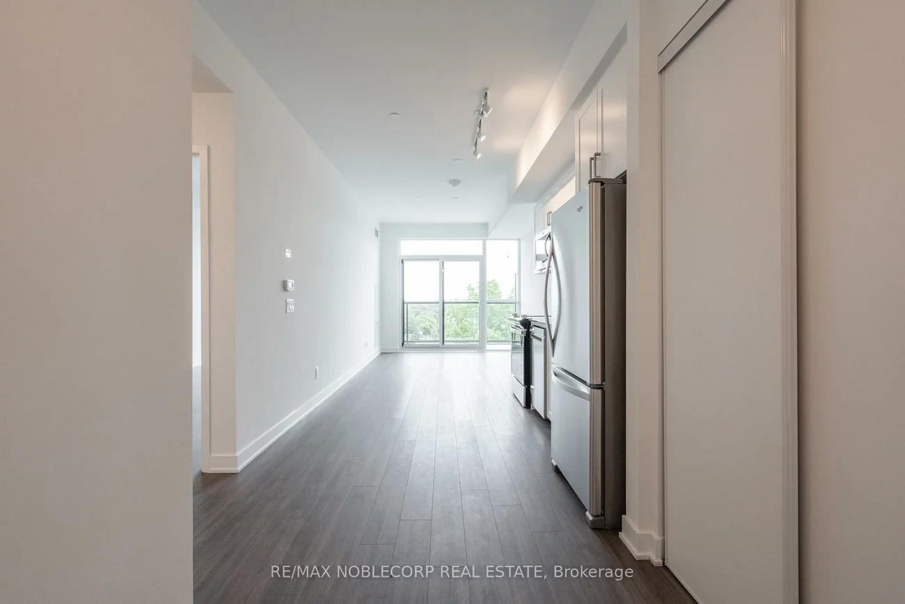 681, Yonge, Painswick South, Barrie