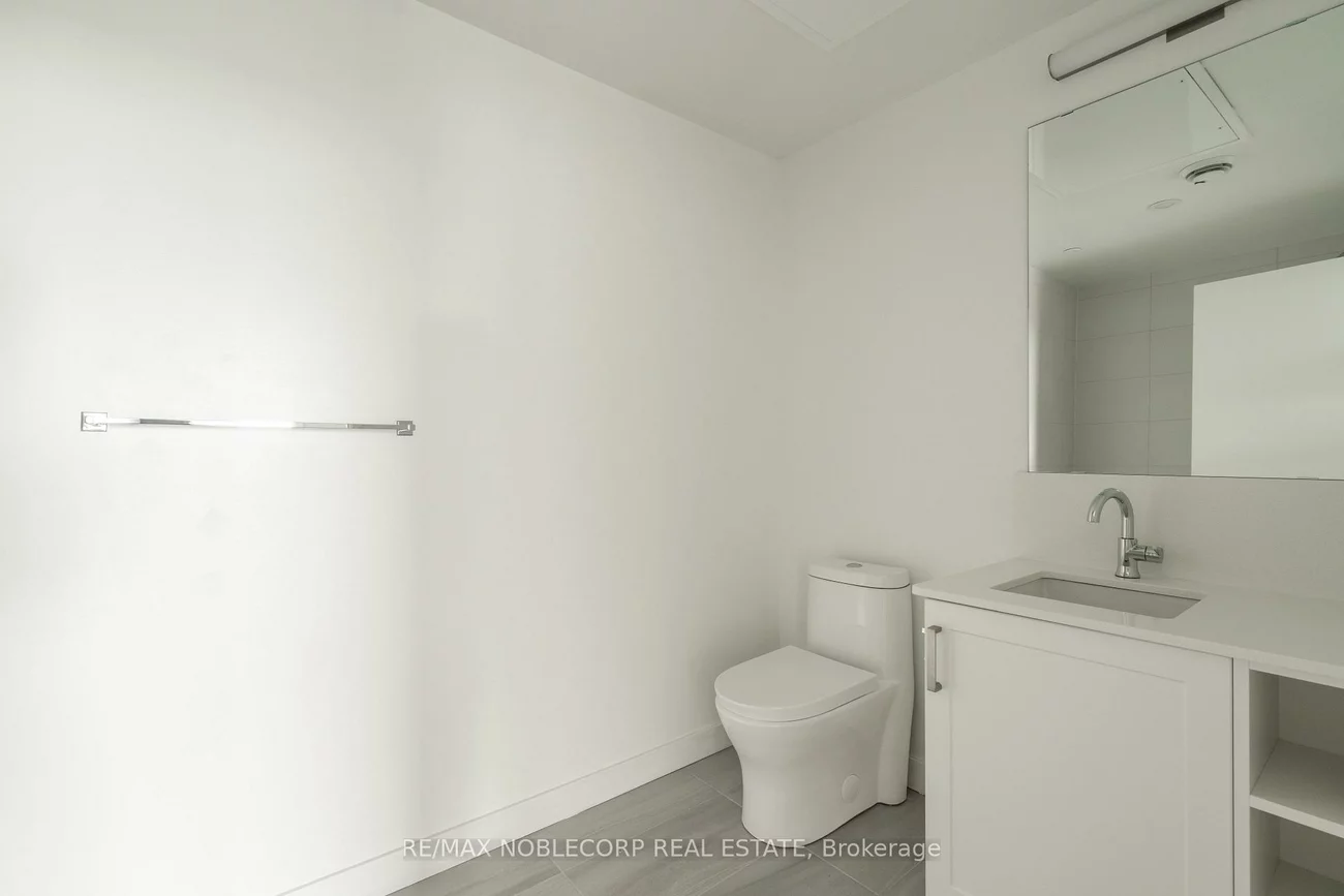 681, Yonge, Painswick South, Barrie