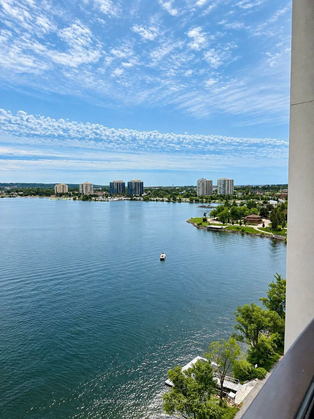 185, Dunlop, Lakeshore, Barrie