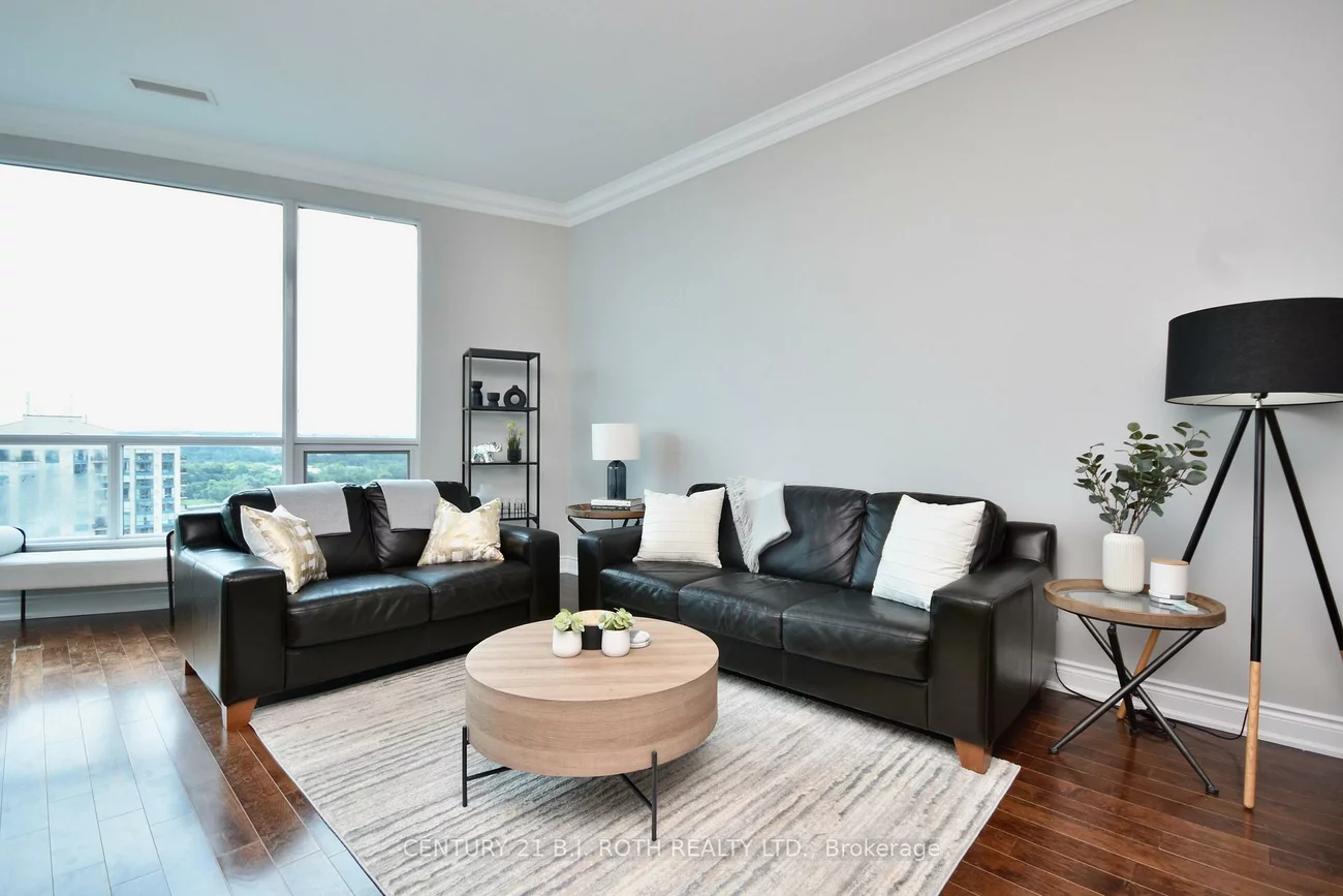 37, Ellen, City Centre, Barrie