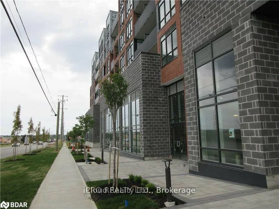 681, Yonge, Painswick South, Barrie