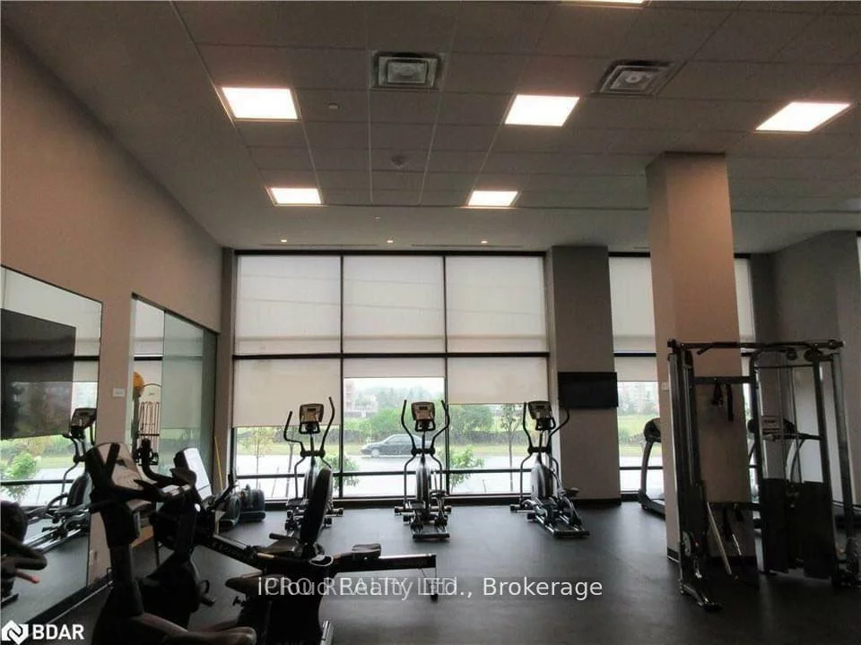 681, Yonge, Painswick South, Barrie