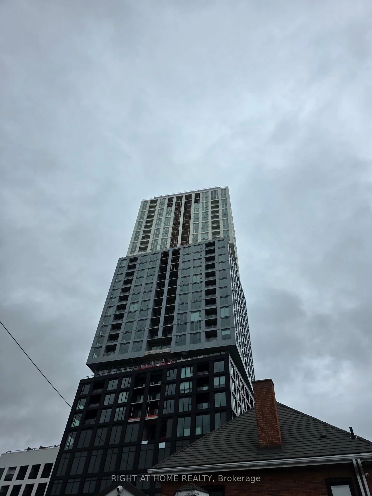39, Mary, Lakeshore, Barrie
