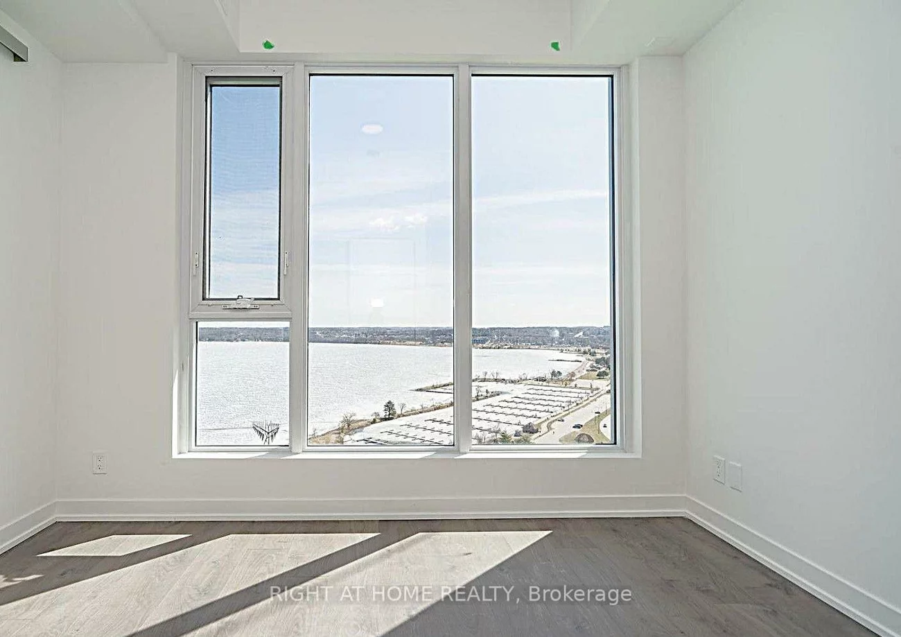 39, Mary, Lakeshore, Barrie