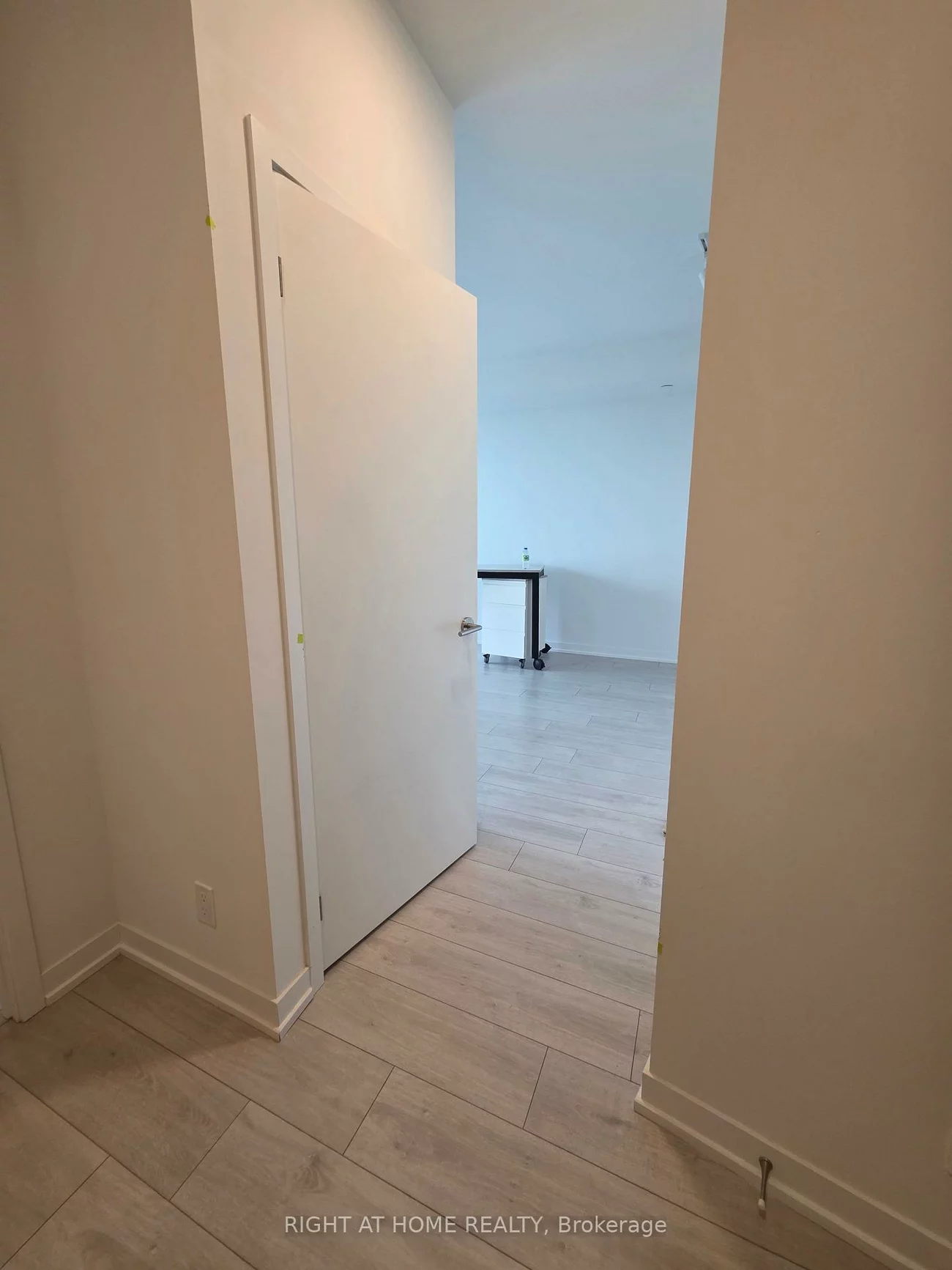 39, Mary, Lakeshore, Barrie