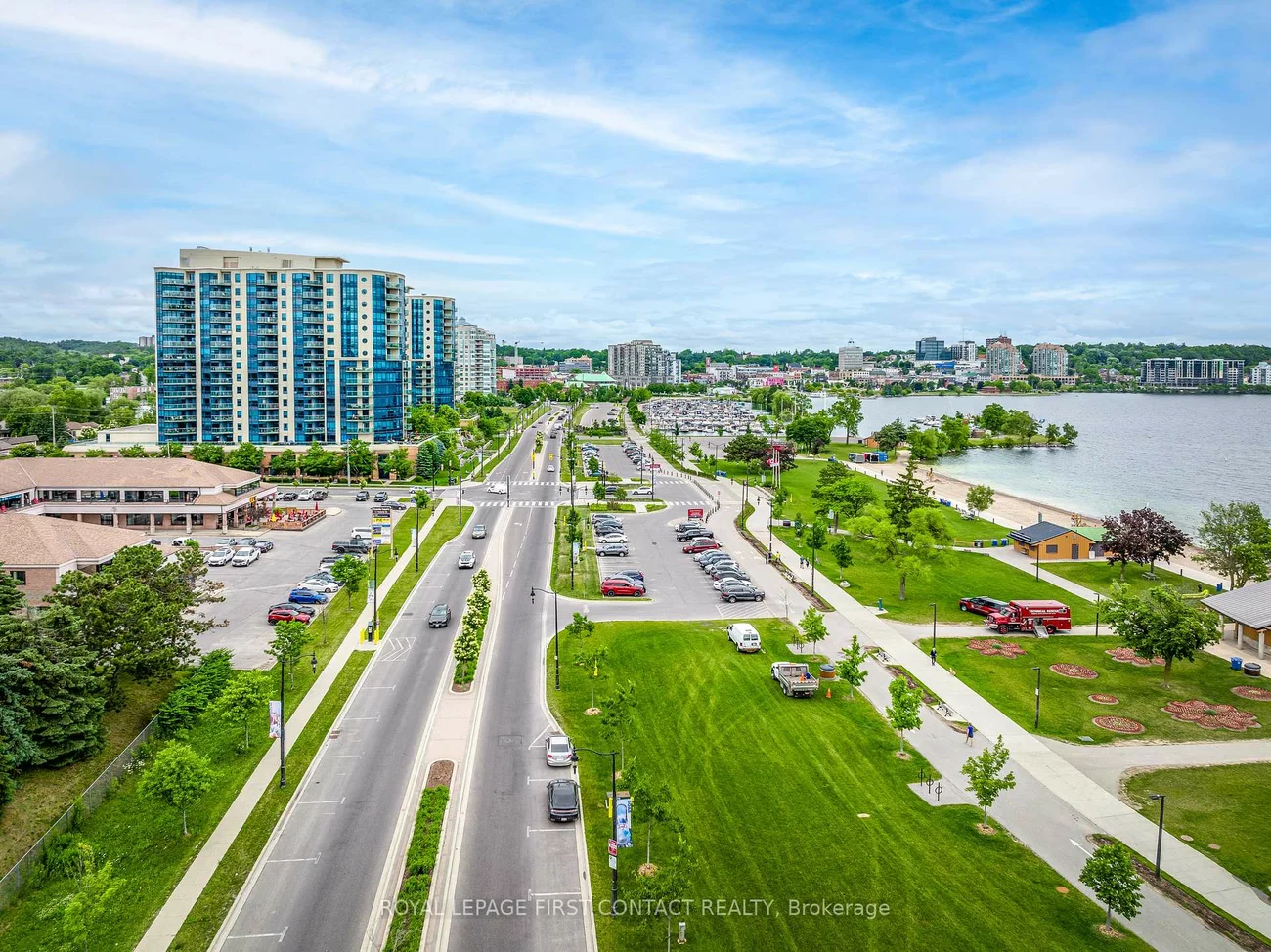 75, Ellen, City Centre, Barrie