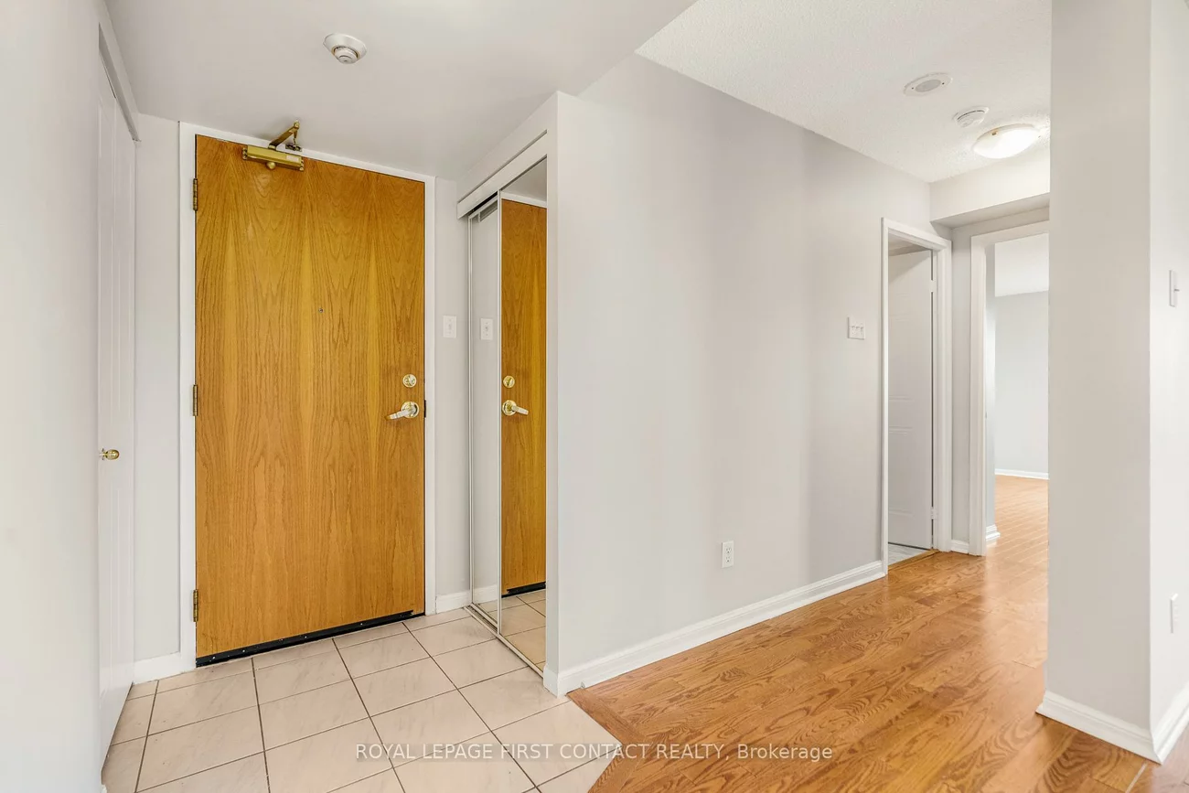 75, Ellen, City Centre, Barrie