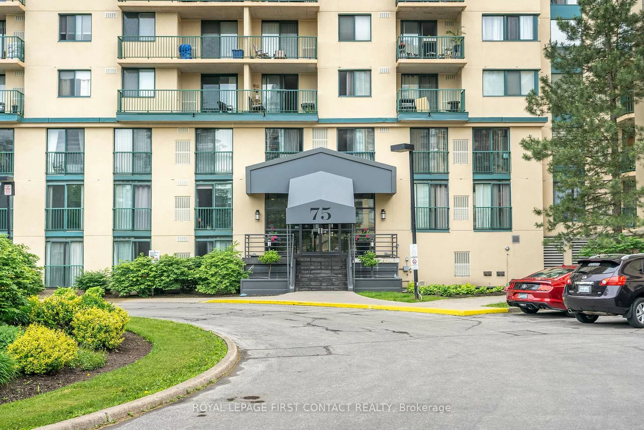 75, Ellen, City Centre, Barrie