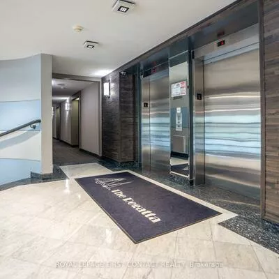 75, Ellen, City Centre, Barrie