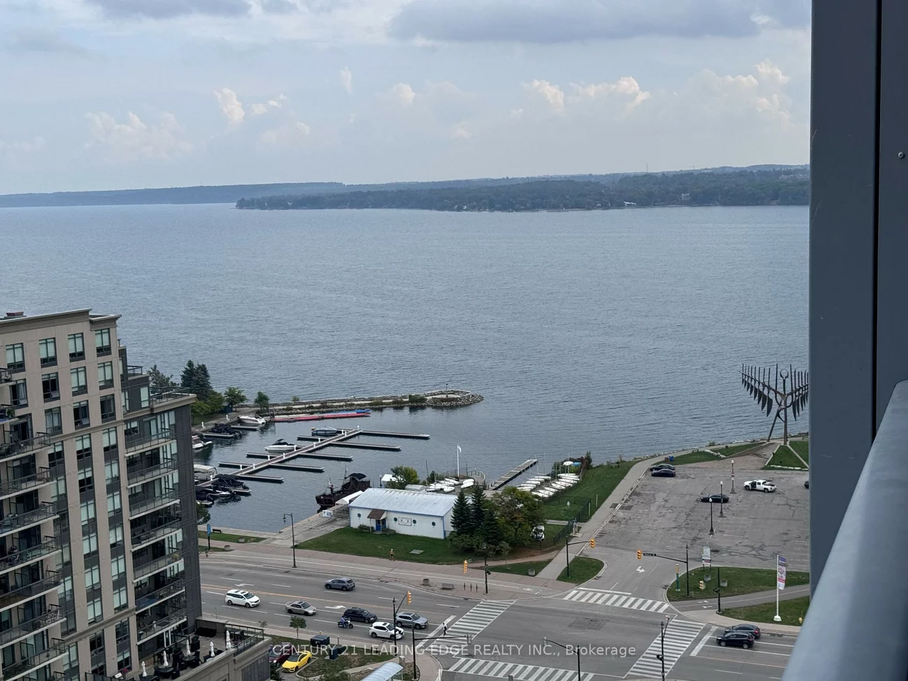 39, Mary, City Centre, Barrie