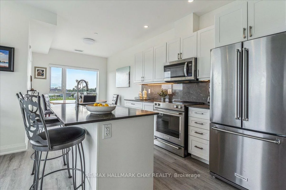 58, Lakeside, Little Lake, Barrie