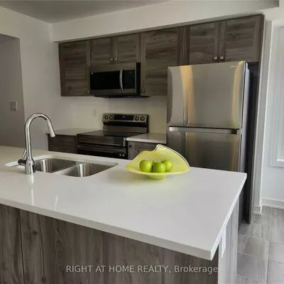 13, Magnolia, Innis-Shore, Barrie