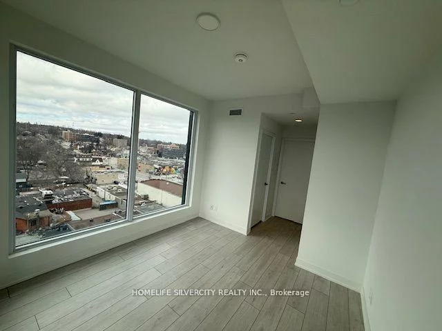 39, Mary, City Centre, Barrie