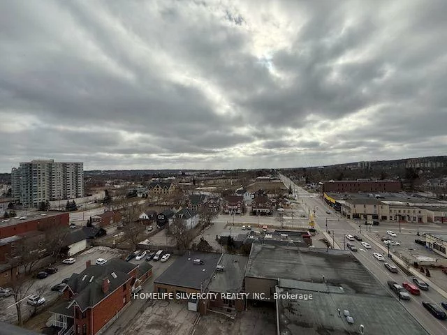 39, Mary, City Centre, Barrie