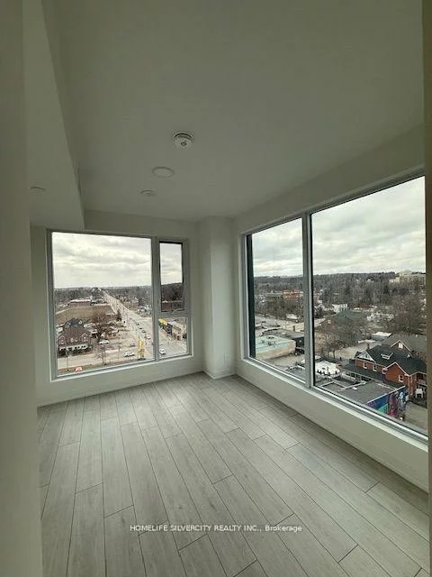 39, Mary, City Centre, Barrie