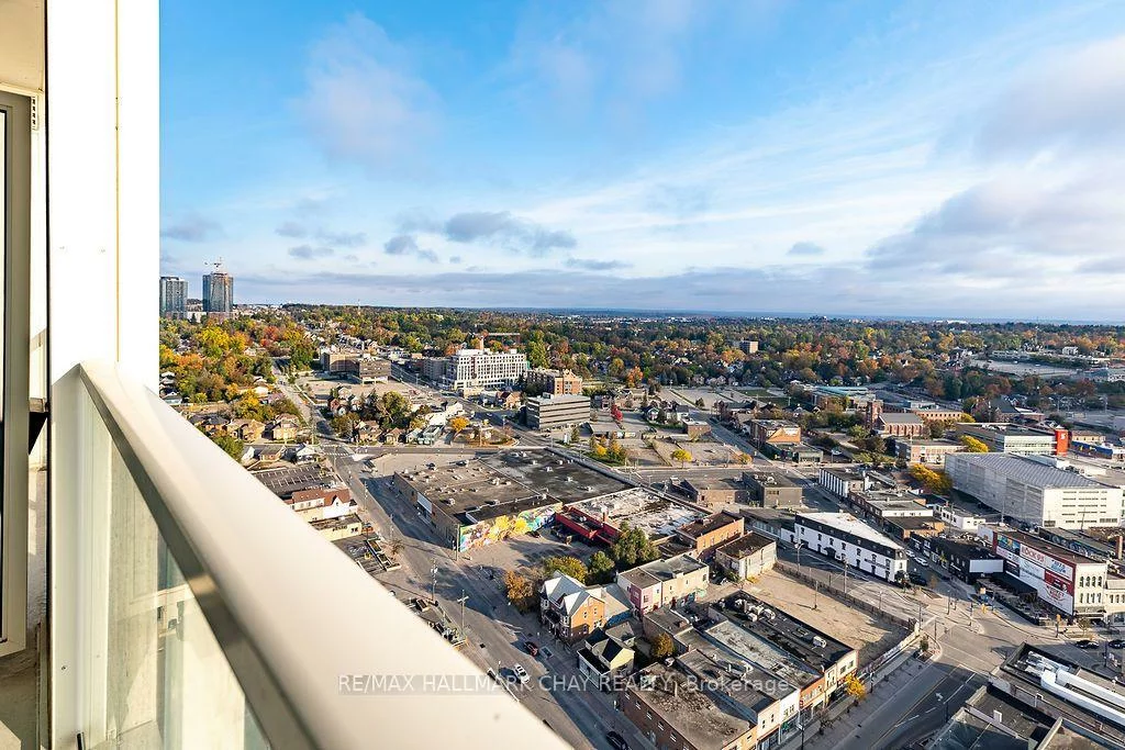39, Mary, City Centre, Barrie