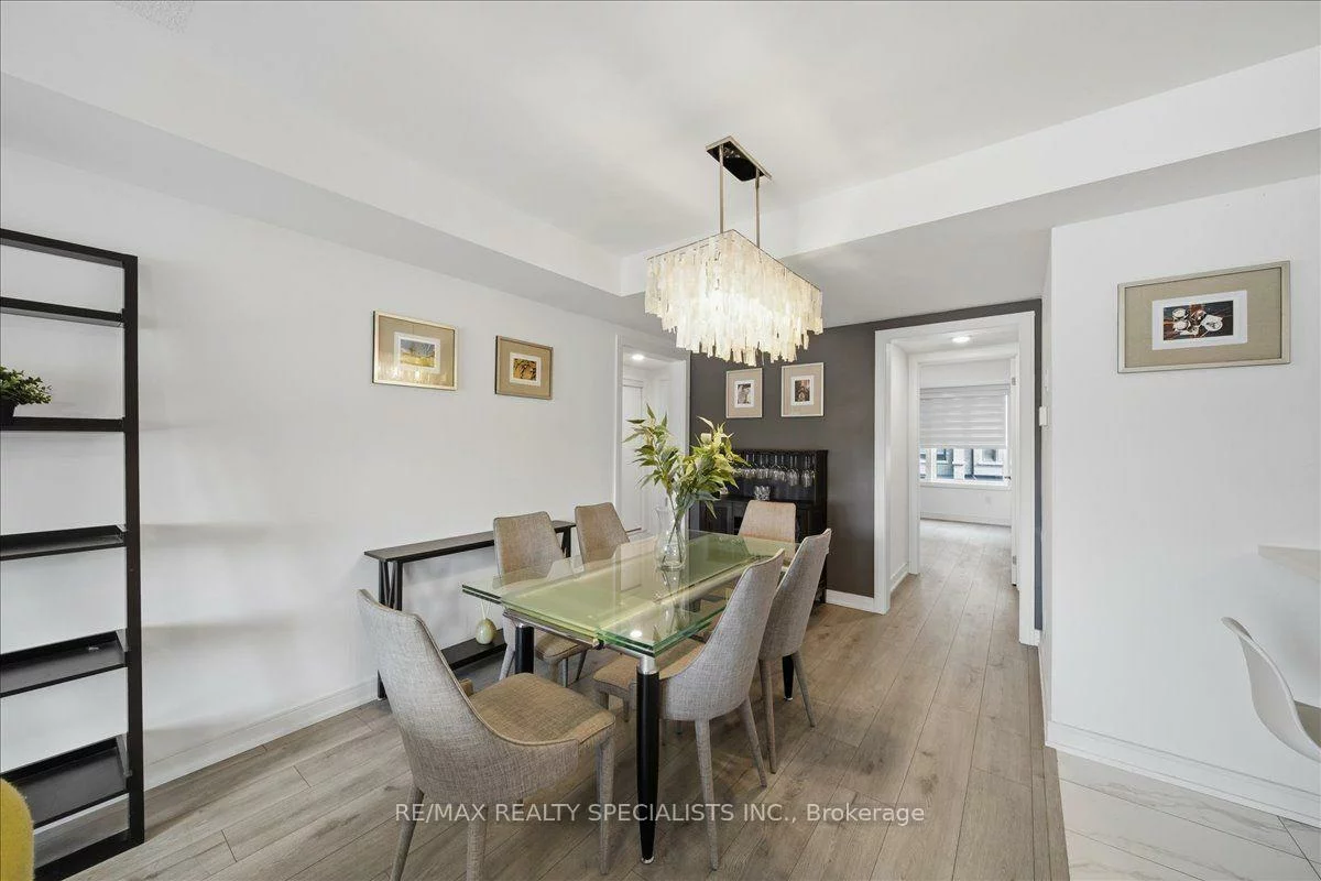 32, Magnolia, Innis-Shore, Barrie