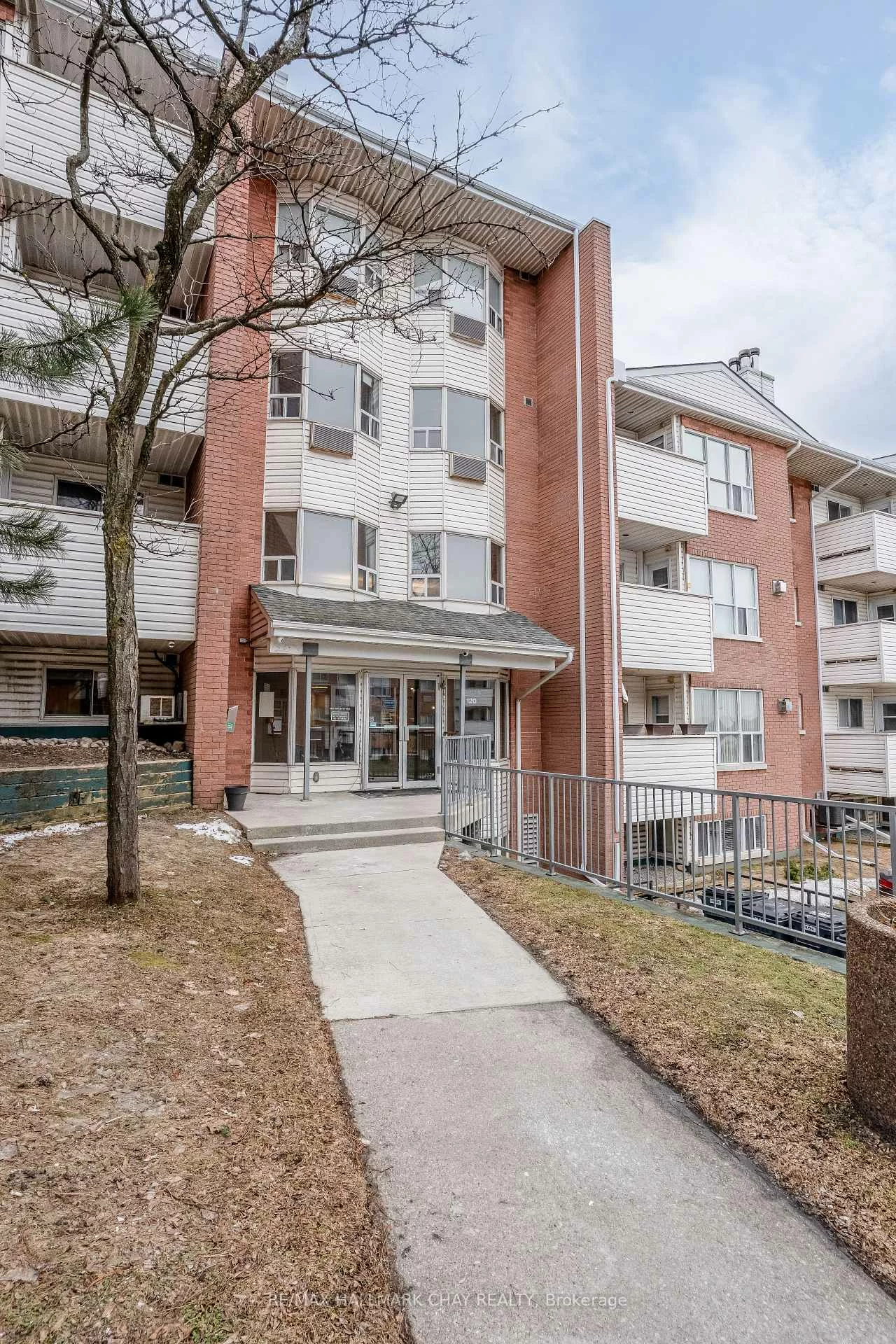 120, Bell Farm, Alliance, Barrie