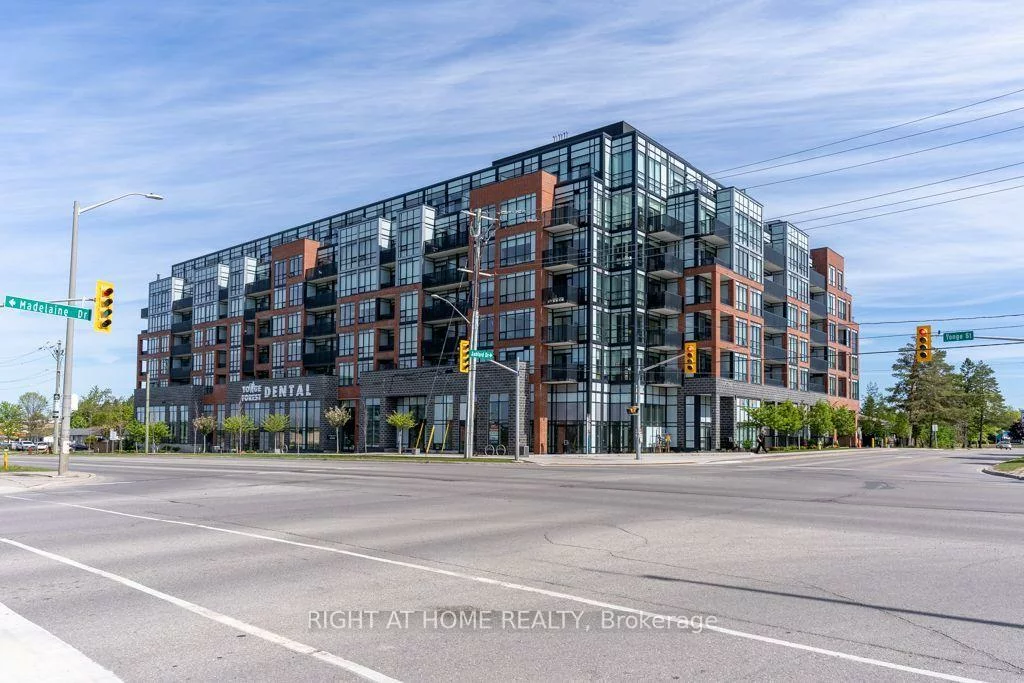 681, Yonge, Painswick South, Barrie