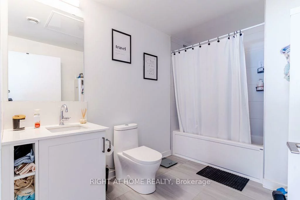 681, Yonge, Painswick South, Barrie