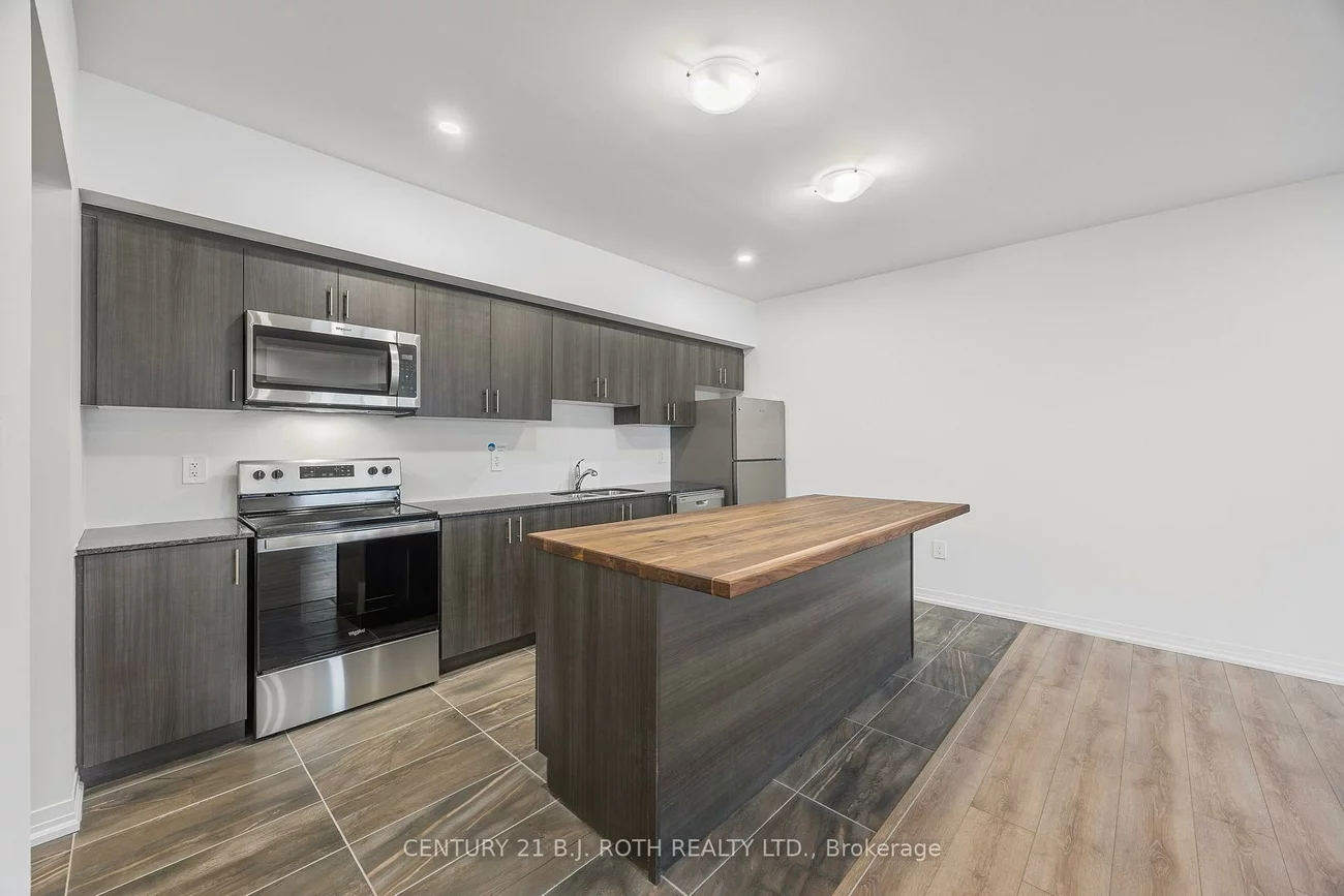 15, kneeshaw, Painswick South, Barrie