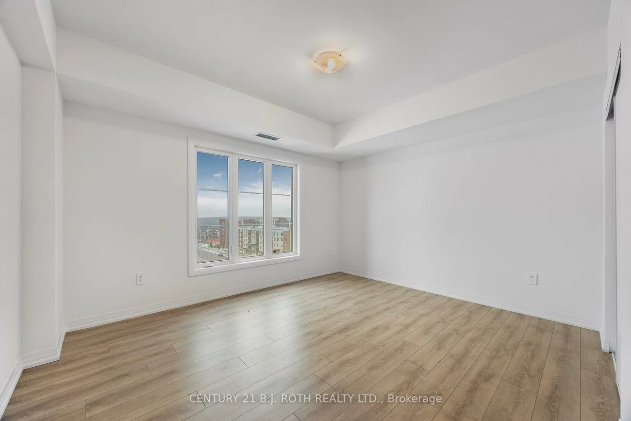 15, kneeshaw, Painswick South, Barrie