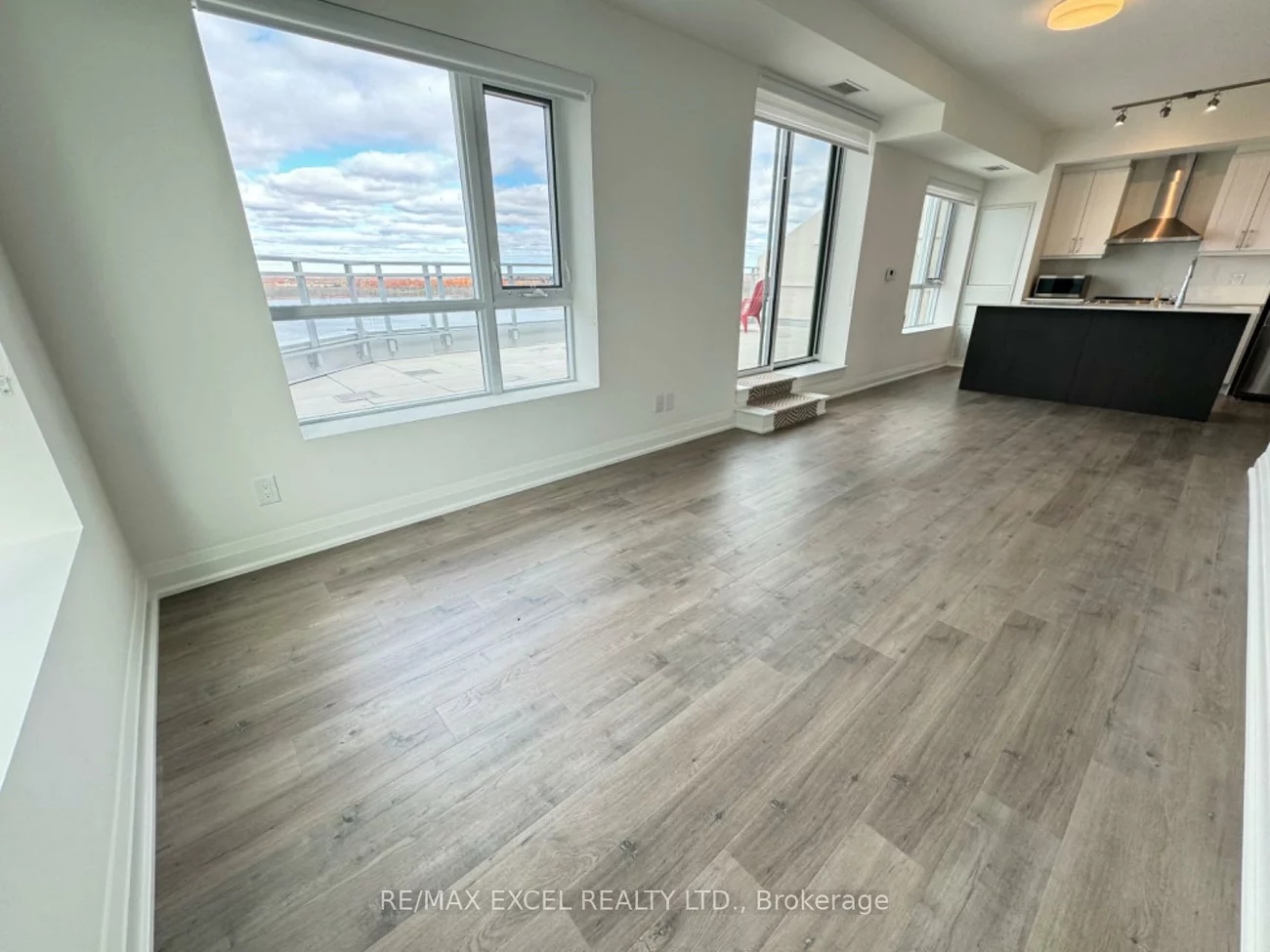 58, Lakeside, Little Lake, Barrie