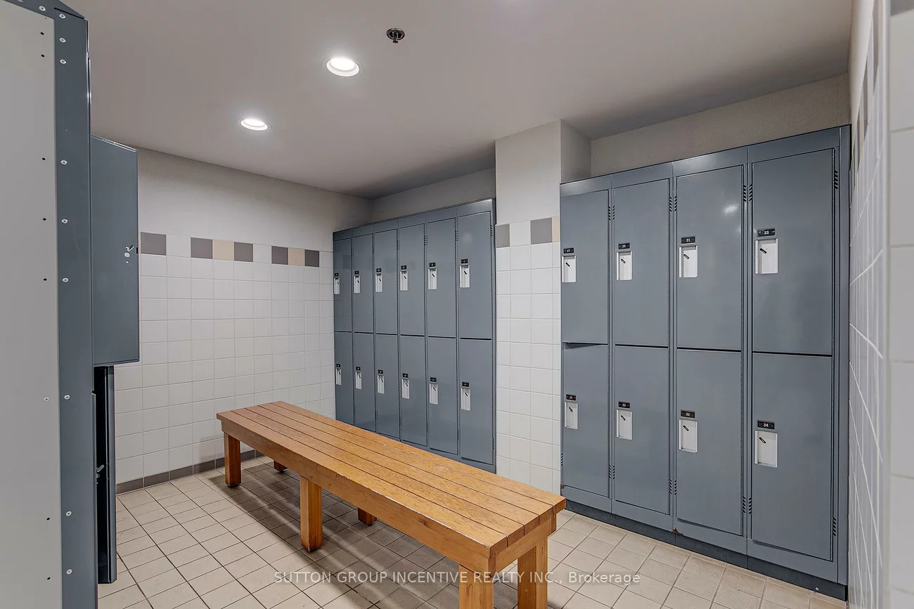 37, Ellen, Lakeshore, Barrie