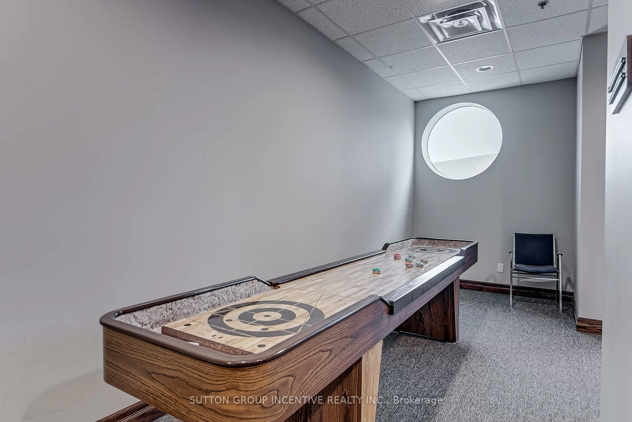 37, Ellen, Lakeshore, Barrie