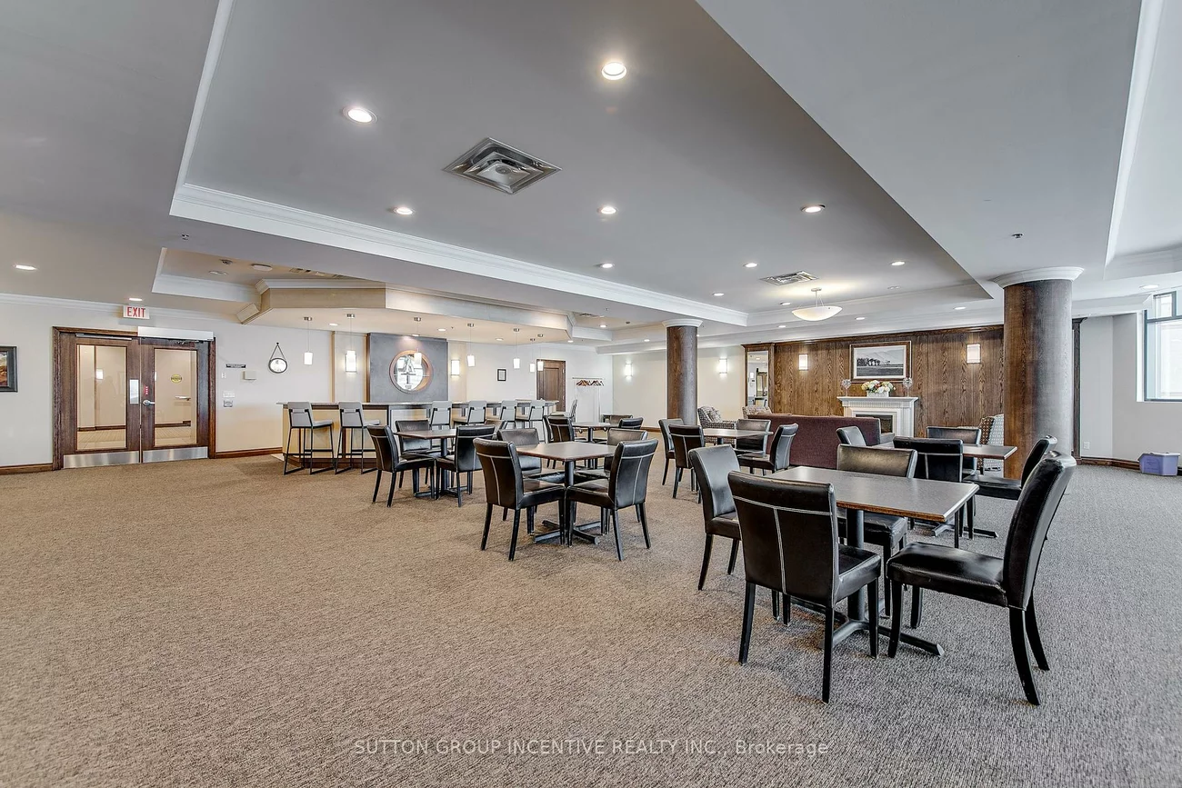 37, Ellen, Lakeshore, Barrie