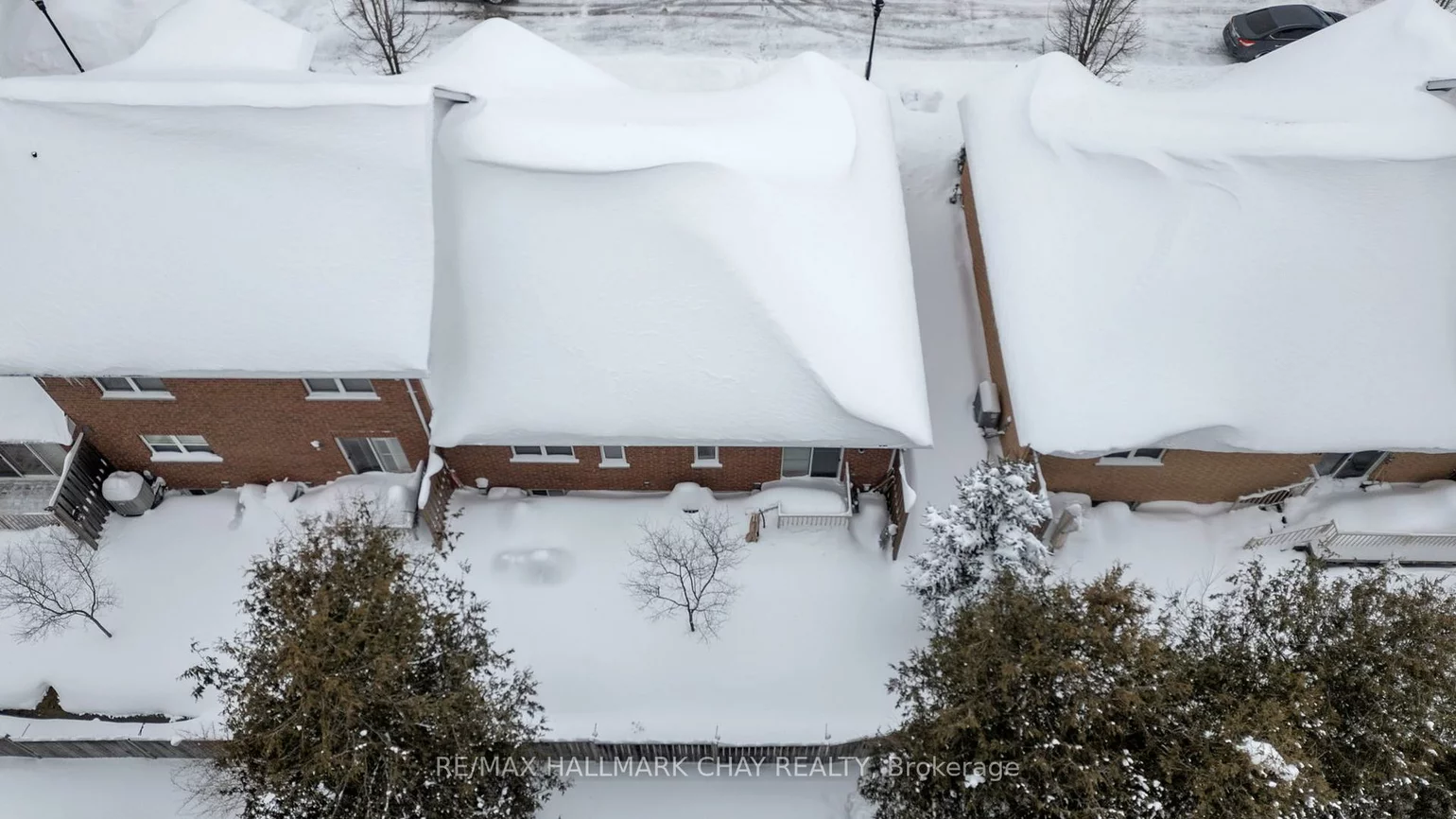 318, Little, Painswick North, Barrie
