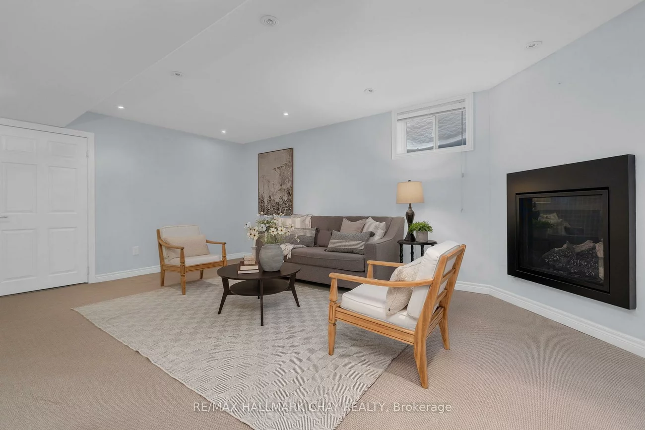 318, Little, Painswick North, Barrie