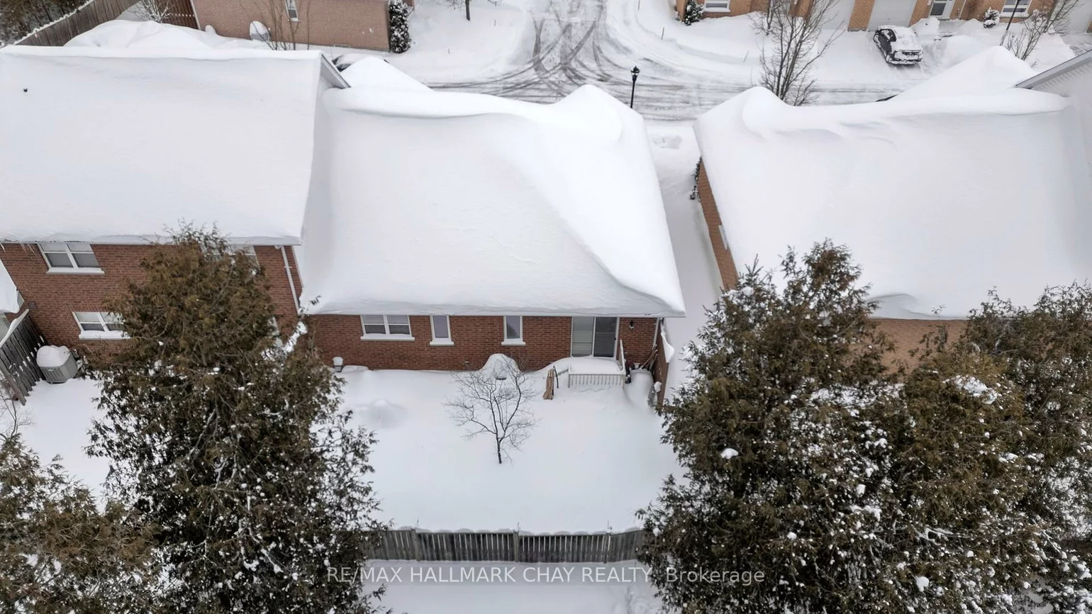 318, Little, Painswick North, Barrie