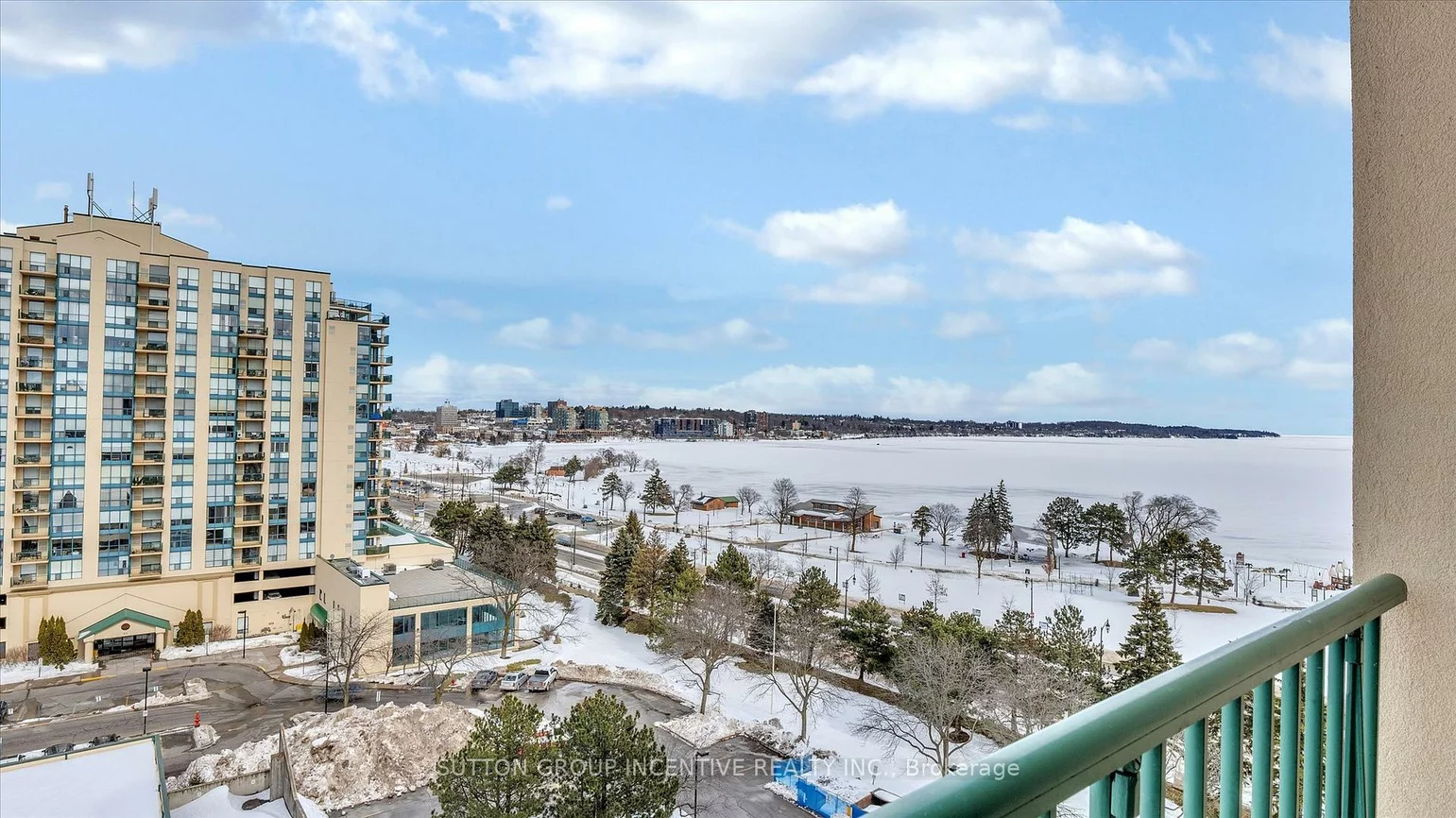 75, Ellen, City Centre, Barrie