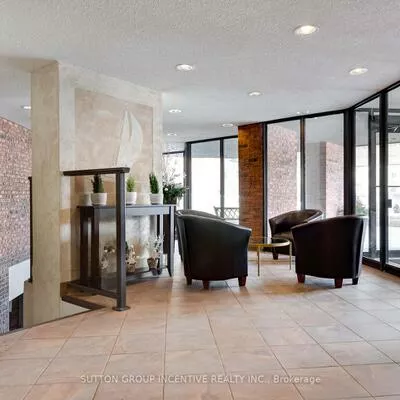 181, Collier, North Shore, Barrie
