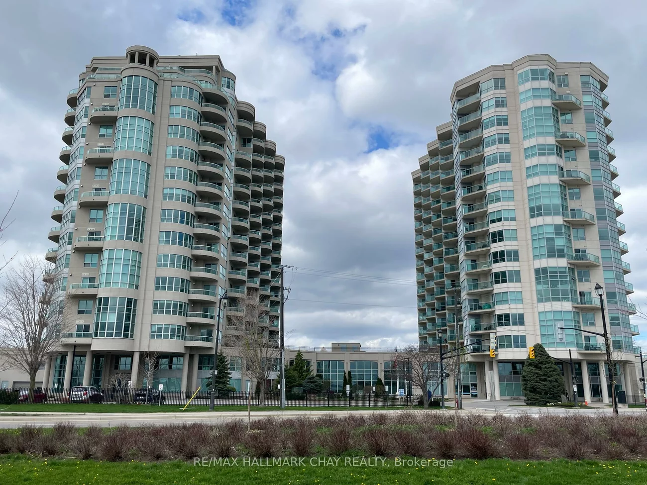 2, Toronto, Lakeshore, Barrie