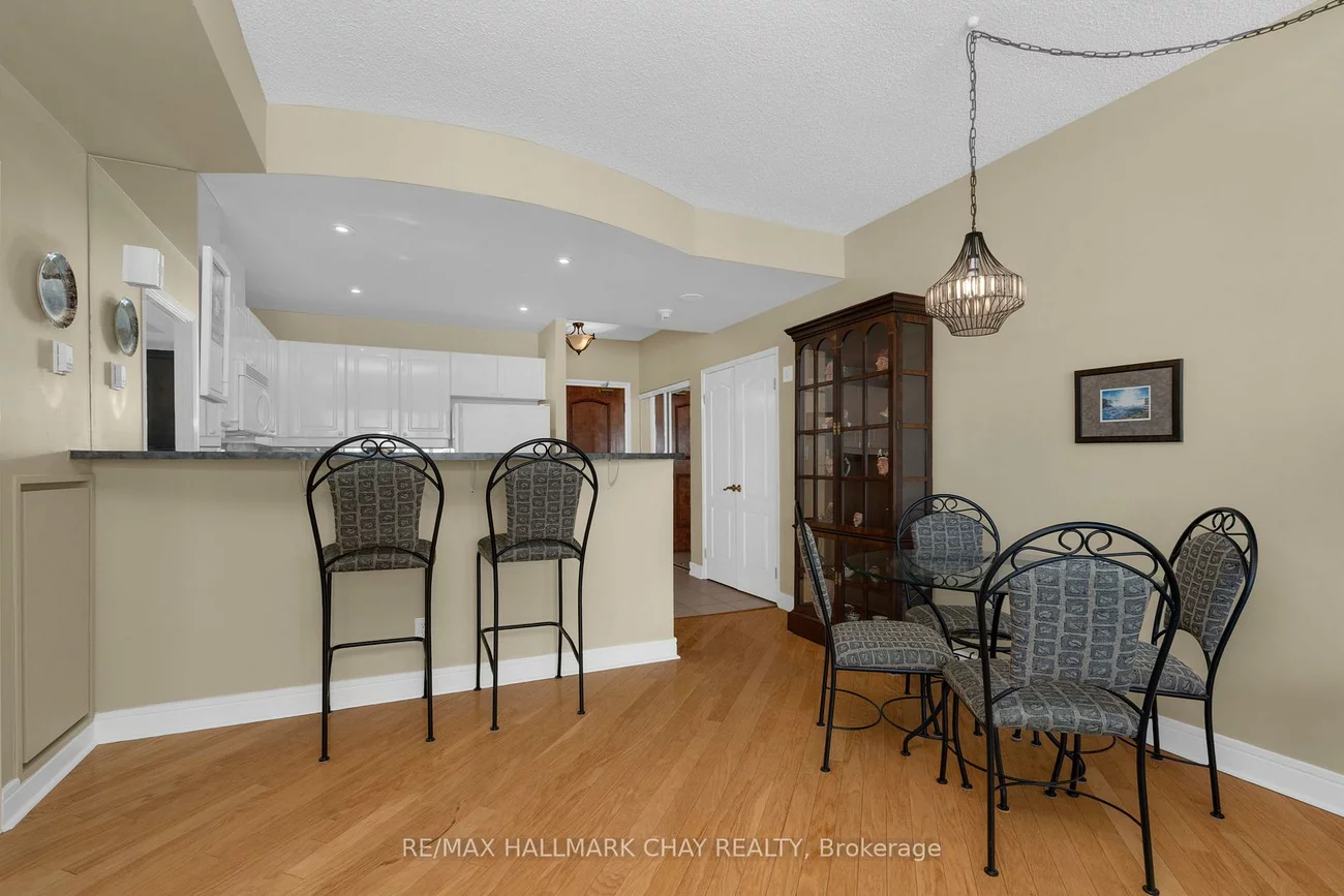 2, Toronto, Lakeshore, Barrie