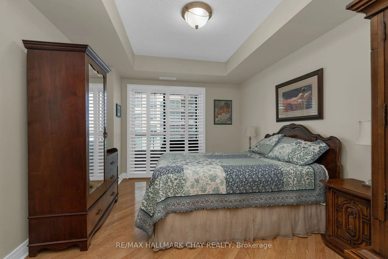 2, Toronto, Lakeshore, Barrie
