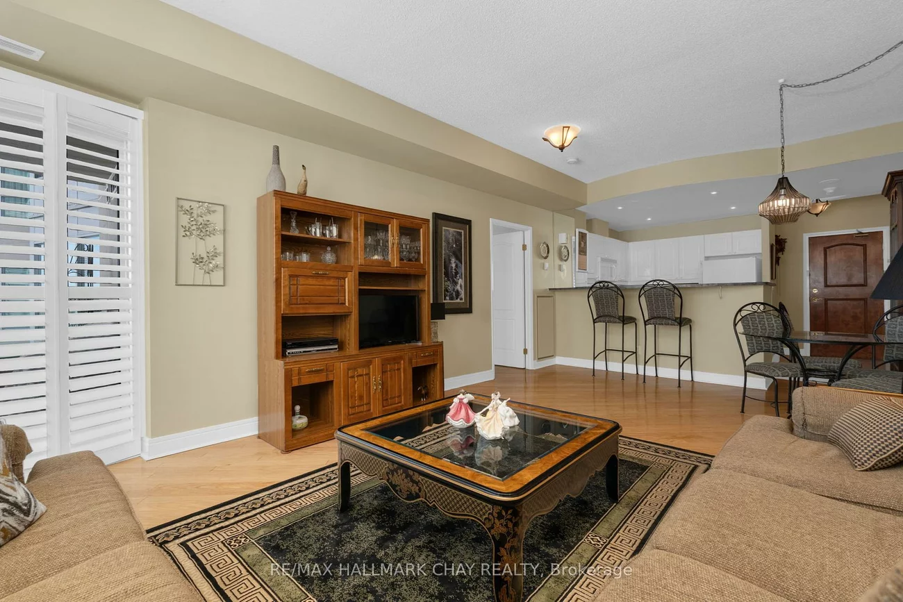 2, Toronto, Lakeshore, Barrie