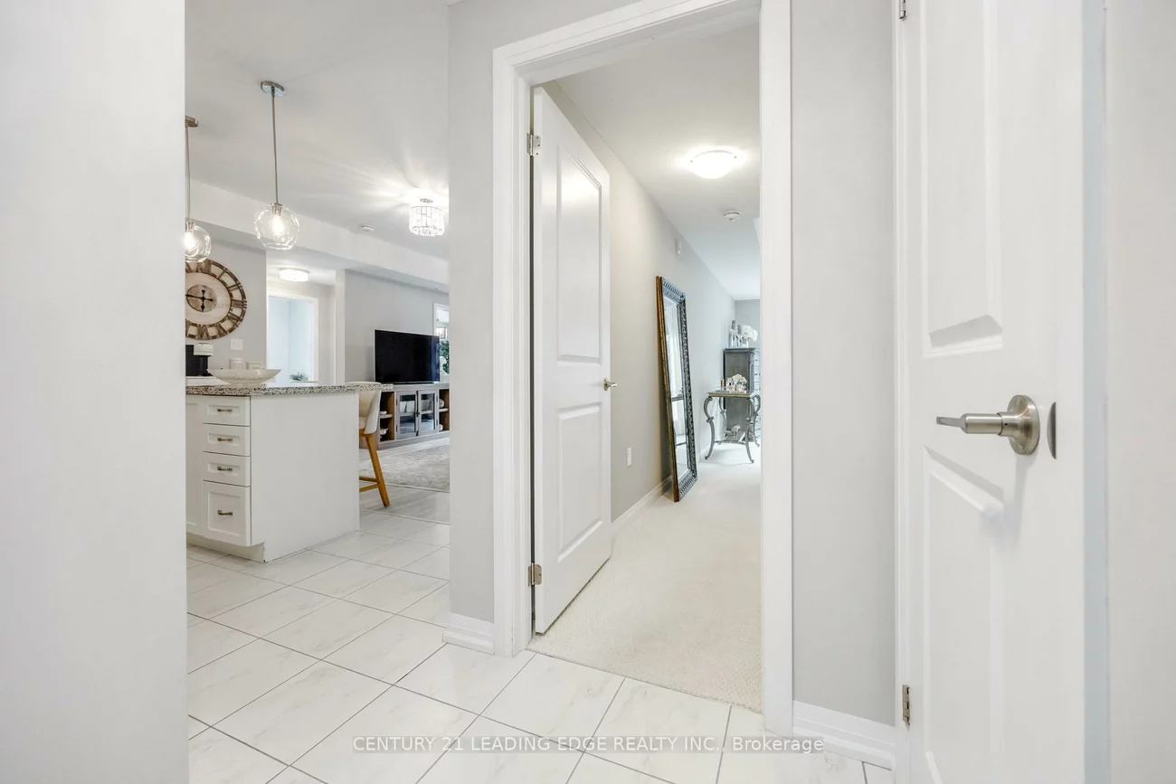 300, ESSA RD, 400 West, Barrie