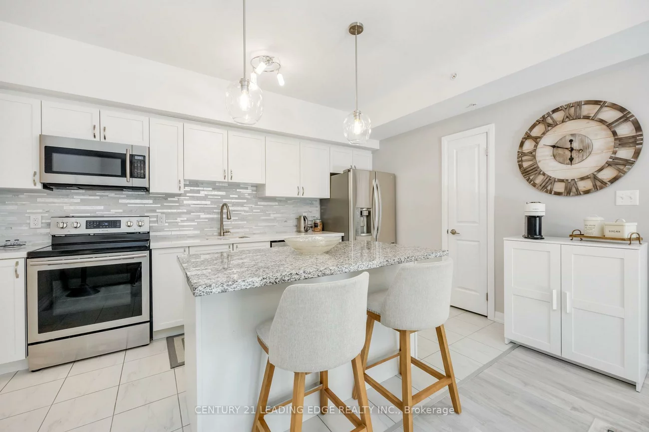 300, ESSA RD, 400 West, Barrie
