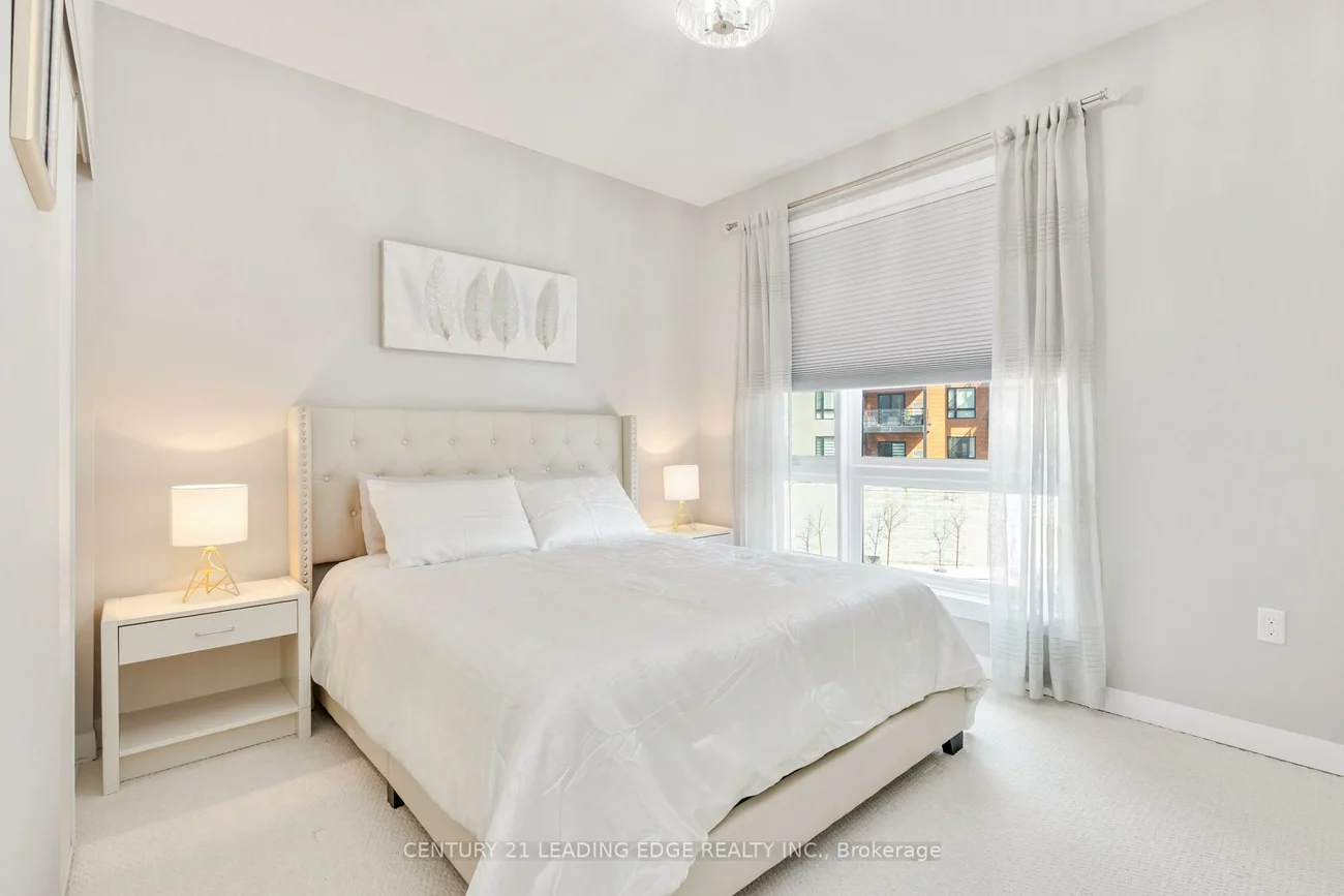 300, ESSA RD, 400 West, Barrie