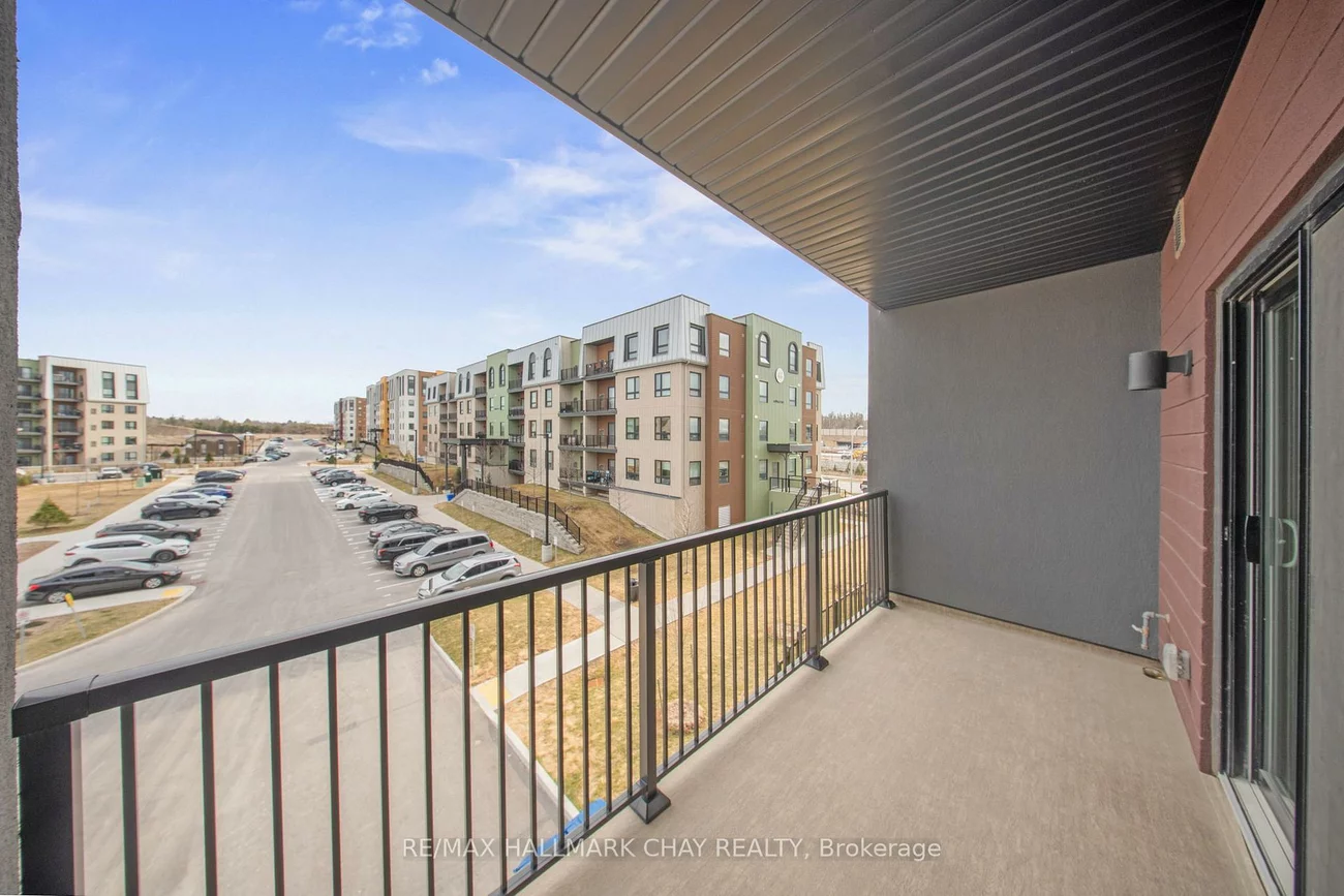 4, Spice, Innis-Shore, Barrie