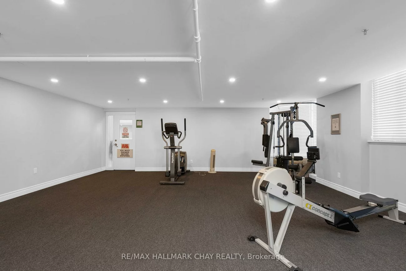181, Collier, North Shore, Barrie