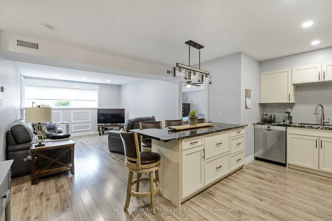 126, Bell Farm, Alliance, Barrie
