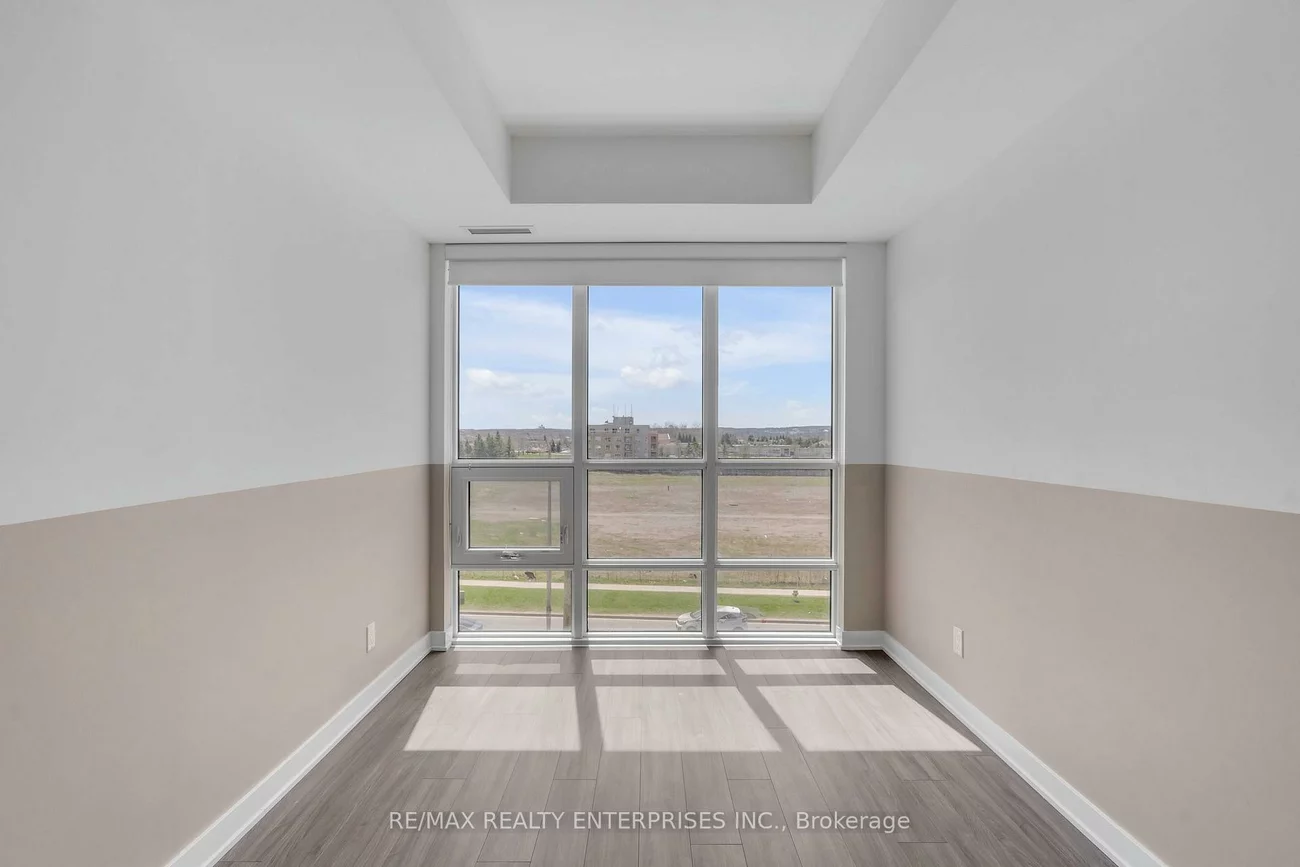 681, Yonge, Painswick South, Barrie
