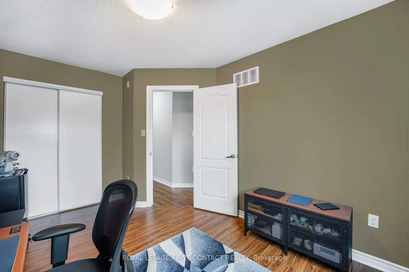 408, Veterans, Holly, Barrie
