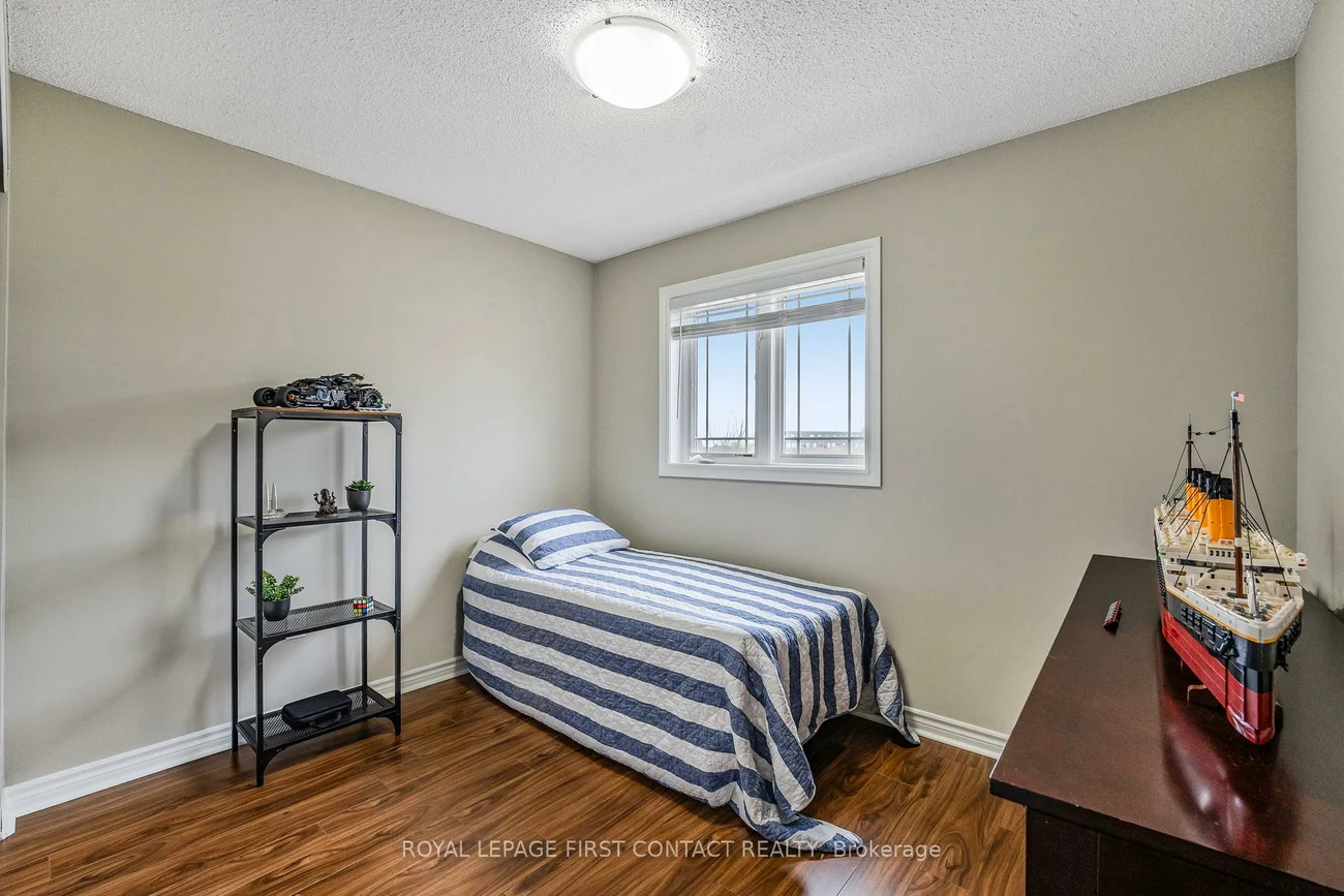 408, Veterans, Holly, Barrie