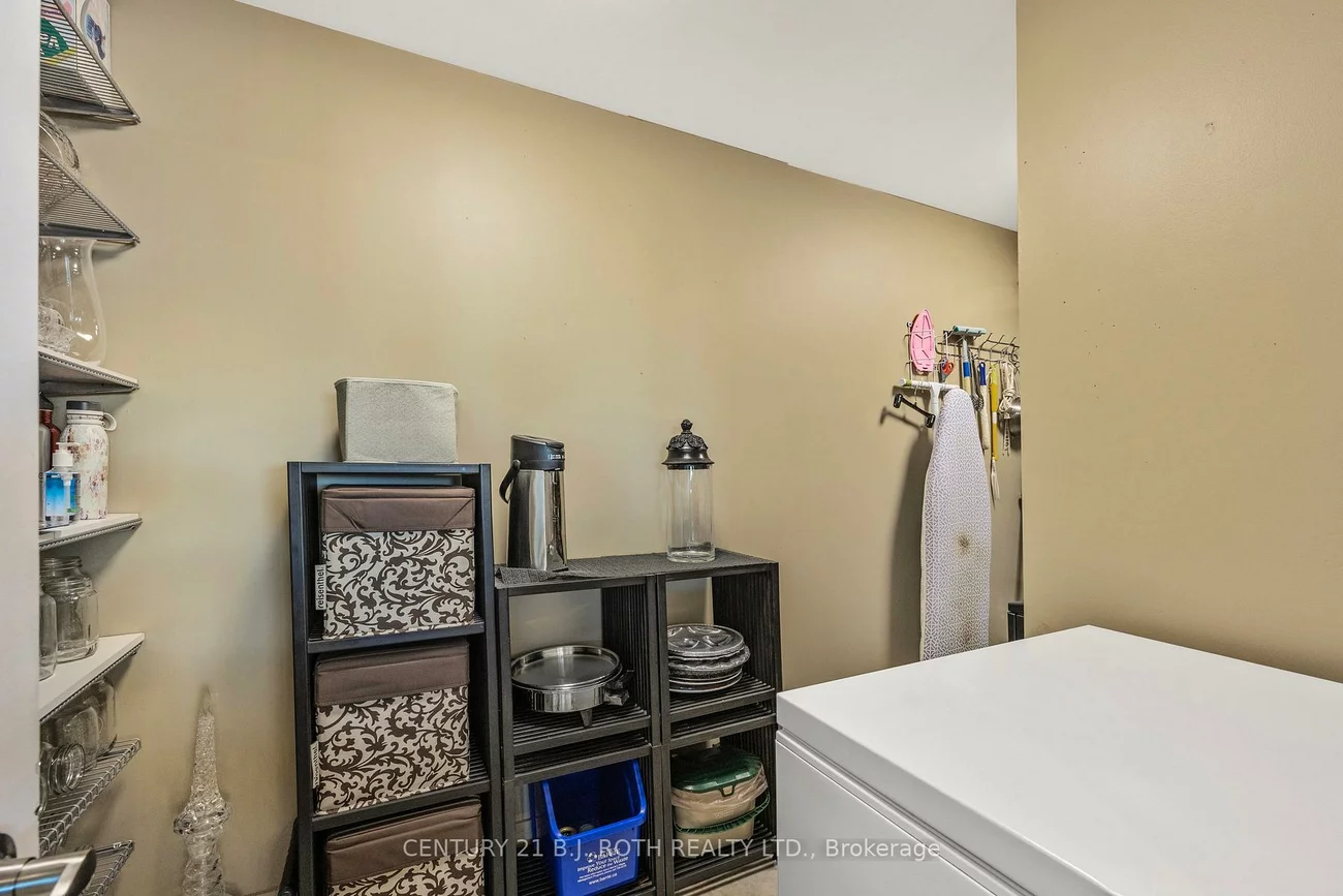 2, Toronto, City Centre, Barrie